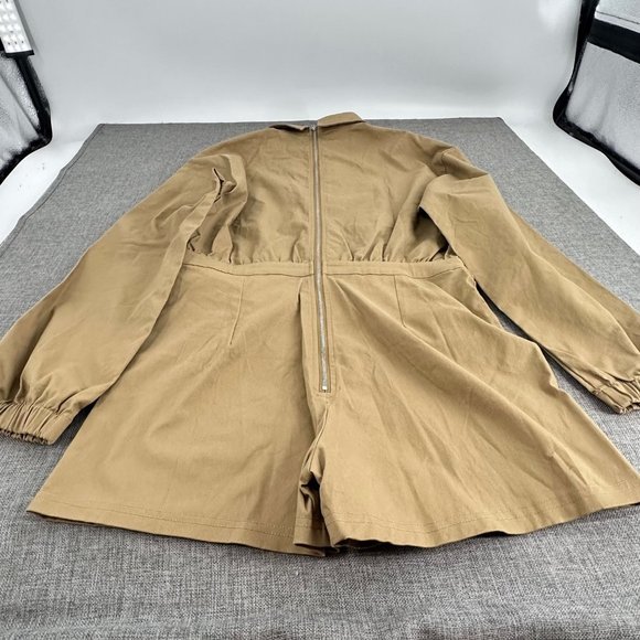 No Vacancy Tan Romper Shorts Fanny Pack Attached Collared Long Sleeve Medium - Picture 12 of 16